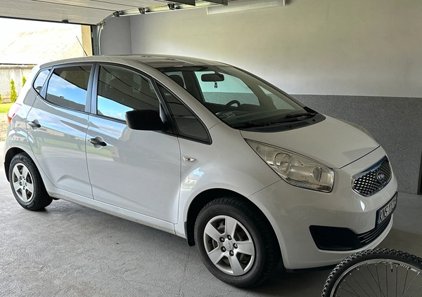 Kia Venga cena 26400 przebieg: 126000, rok produkcji 2010 z Pyskowice małe 596